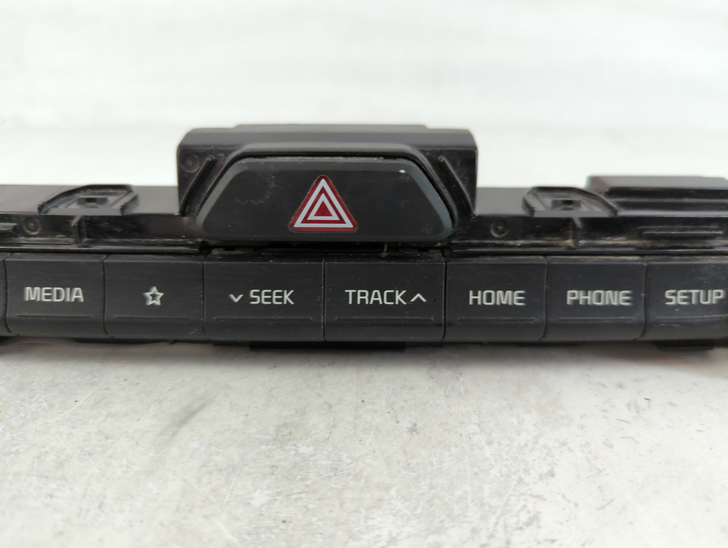 2018-2021 Kia Sportage Radio AM FM Cd Player Receiver Replacement P/N:D9965 68020 PP-GF20 Fits Fits 2018 2019 2020 2021 OEM 