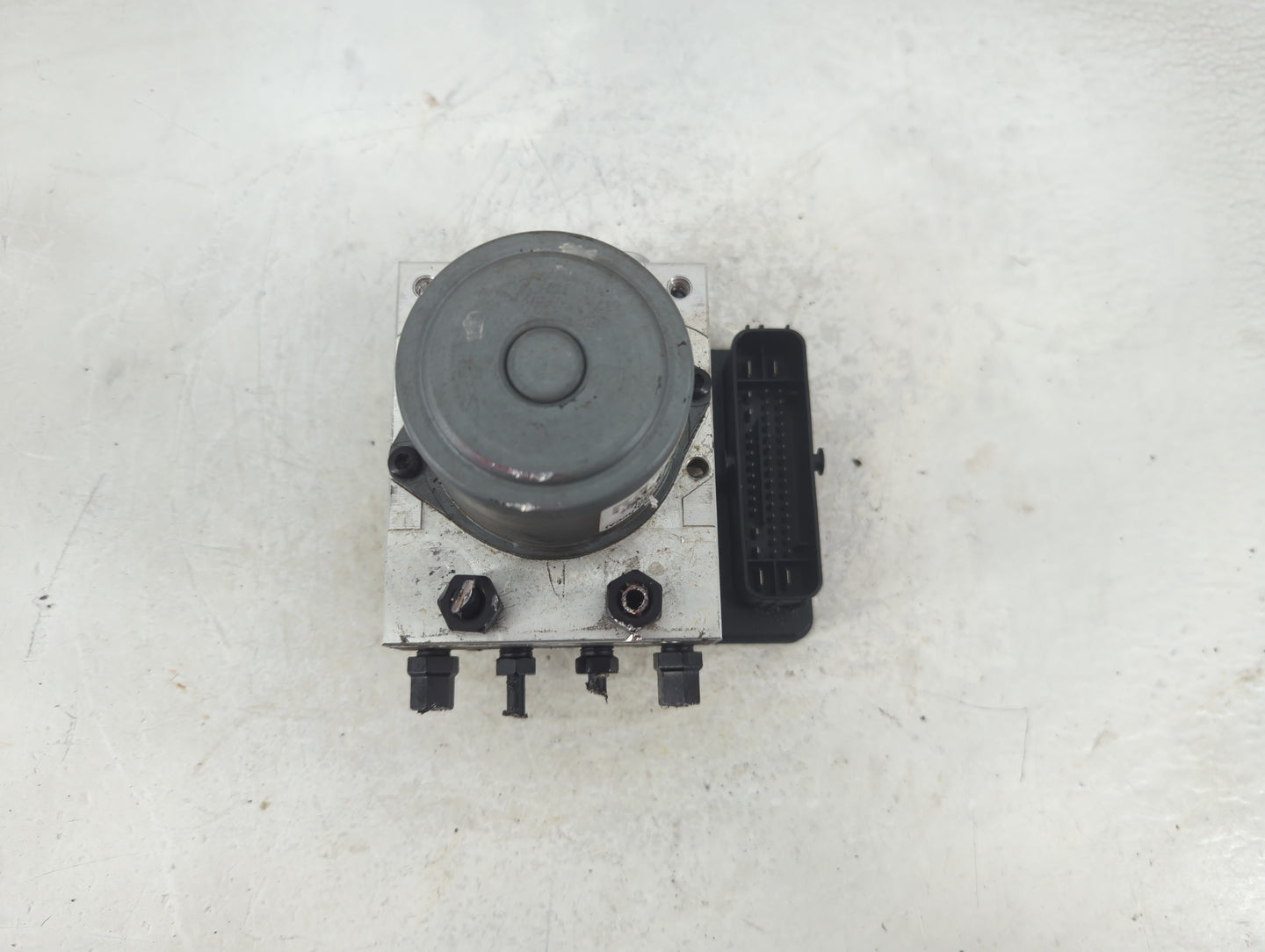 2020-2022 Kia Telluride ABS Pump Control Module Replacement P/N:58900-S9360 Fits Fits 2020 2021 2022 OEM Used Auto Parts - O