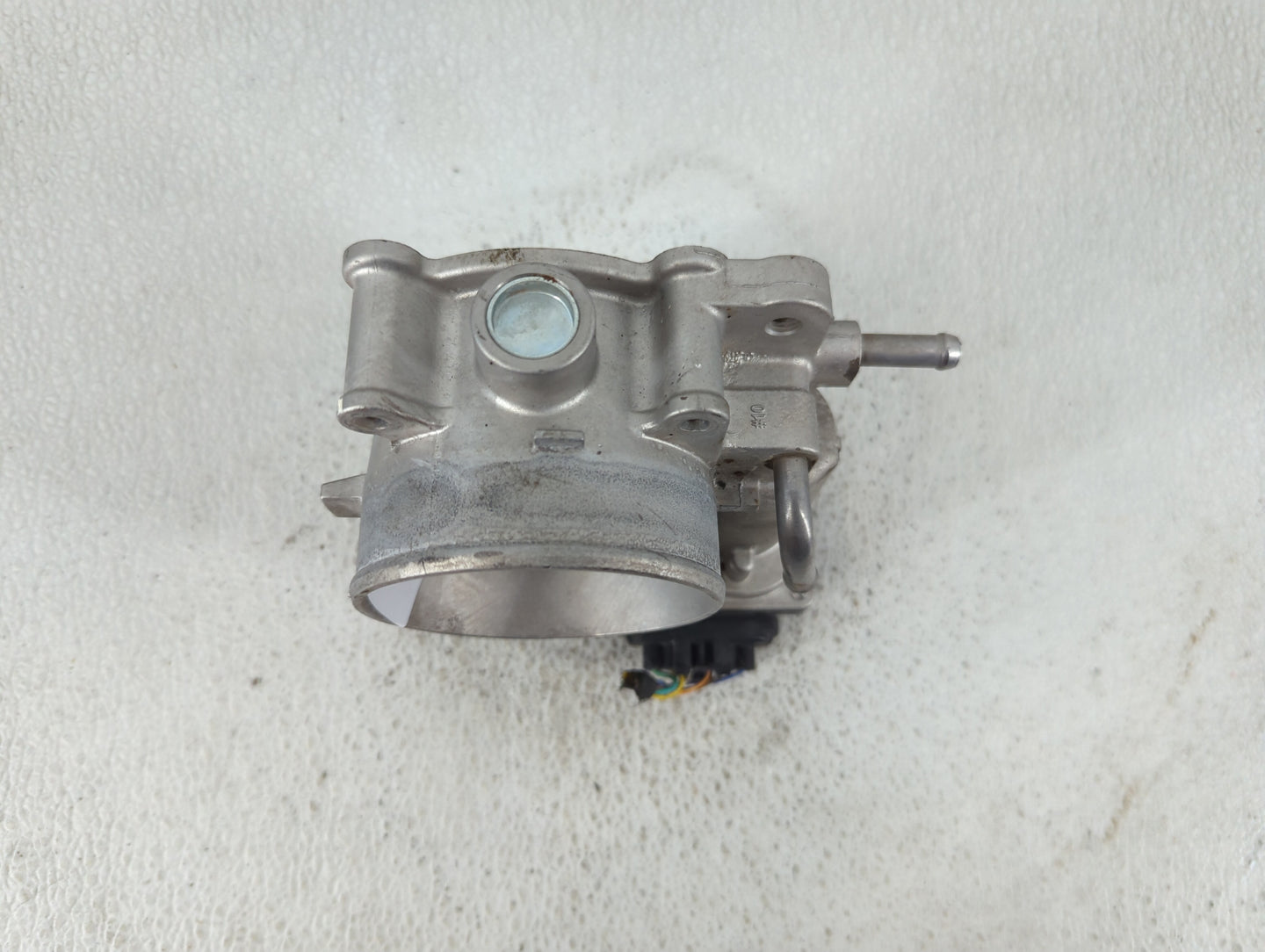 2020-2022 Kia Telluride Throttle Body P/N:35100-3L100 Fits Fits 2017 2018 2019 2020 2021 2022 OEM Used Auto Parts - Oemuseda