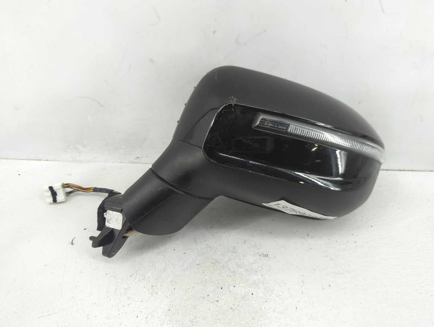 2020-2022 Kia Telluride Driver Side View Mirror - Left Door Mirror OEM Used - Oemusedautoparts1.com