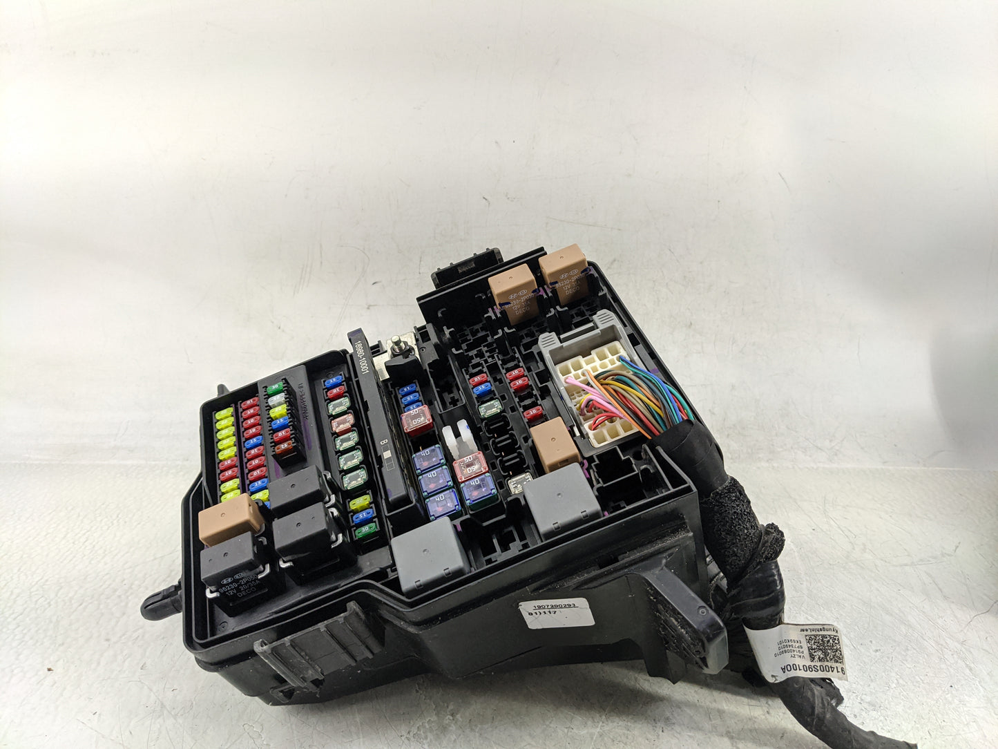 2020-2022 Kia Telluride Fusebox Fuse Box Panel Relay Module P/N:91956-89010 Fits Fits 2020 2021 2022 OEM Used Auto Parts - O