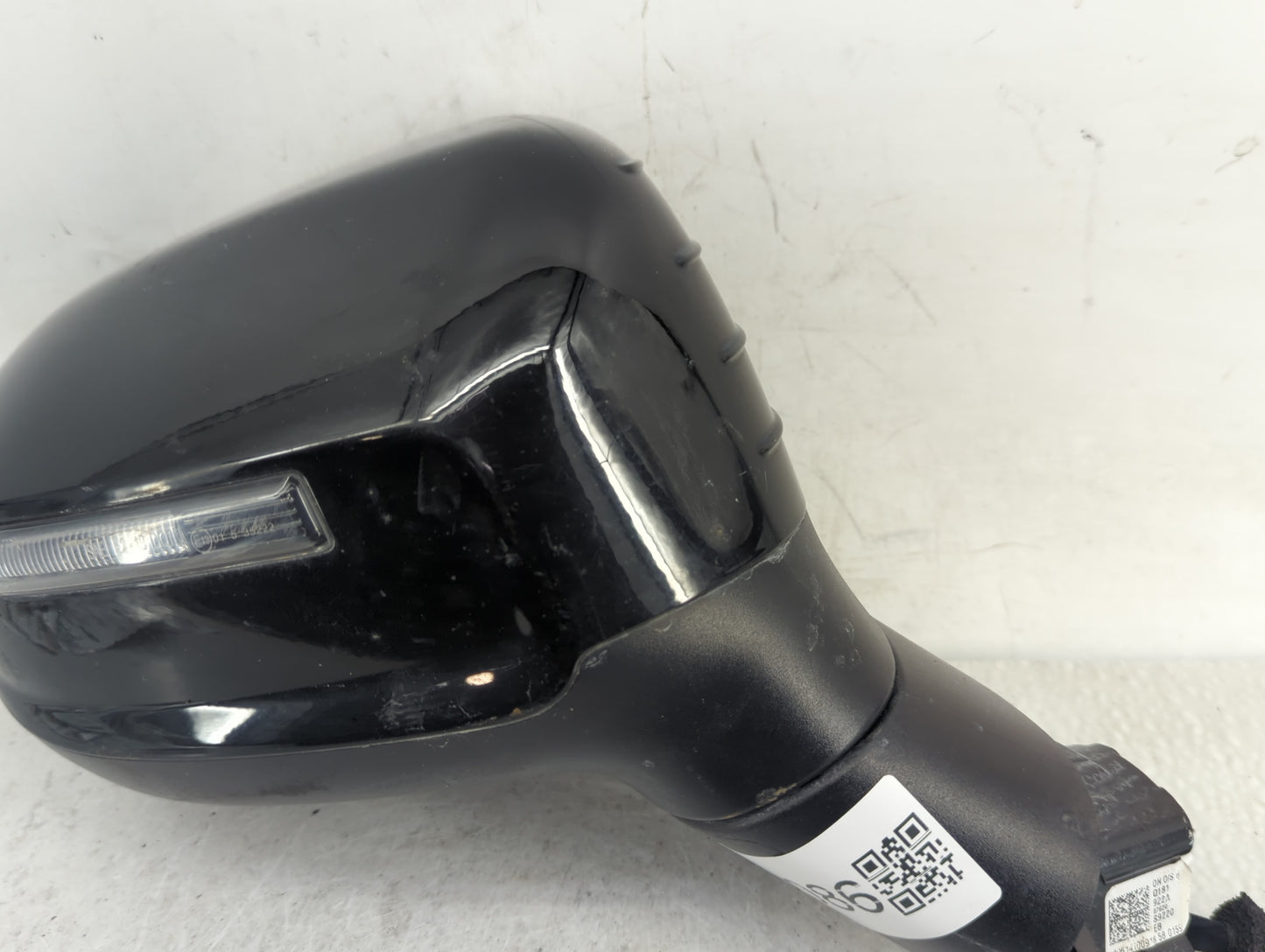 2020-2022 Kia Telluride Passenger Side View Mirror - Right Door Mirror OEM Used - Oemusedautoparts1.com