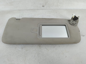 2020-2022 Kia Telluride Sun Visor Shade Replacement Driver Left Mirror Fits Fits 2020 2021 2022 OEM Used Auto Parts - Oemuse