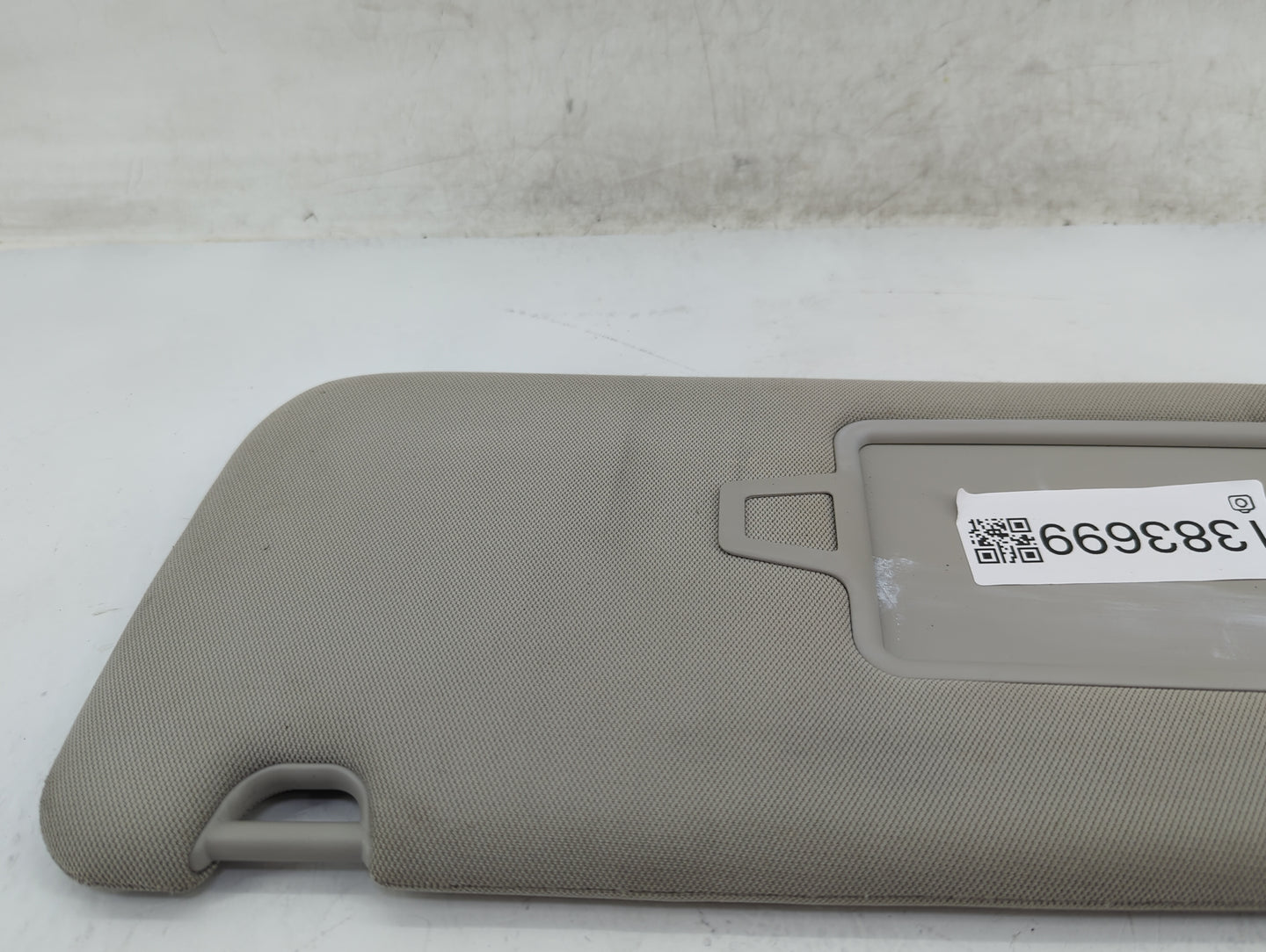 2020-2022 Kia Telluride Sun Visor Shade Replacement Driver Left Mirror Fits Fits 2020 2021 2022 OEM Used Auto Parts - Oemuse