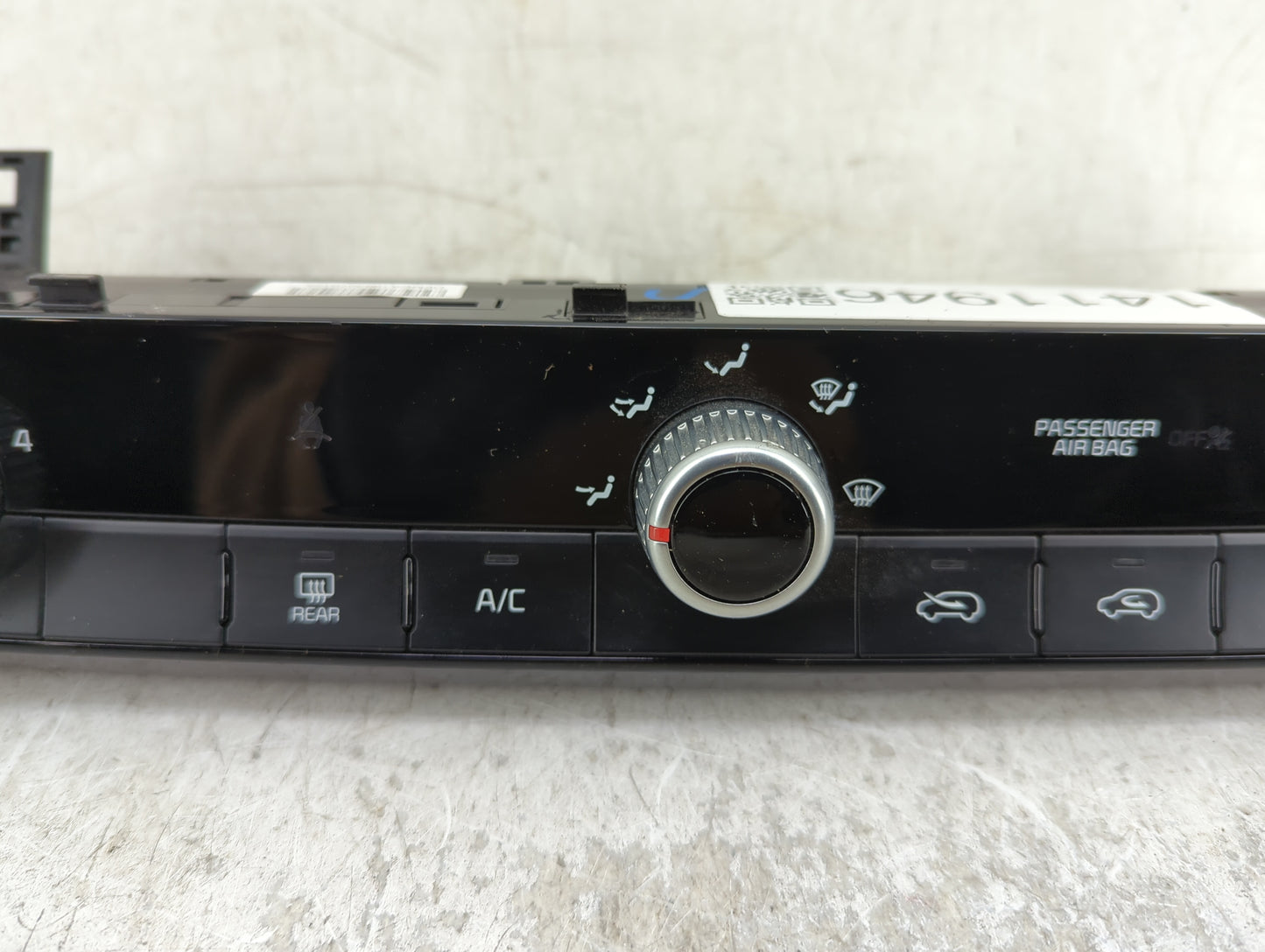 2020-2022 Kia Telluride Climate Control Module Temperature AC/Heater Replacement P/N:97250-S9000 Fits Fits 2020 2021 2022 OE