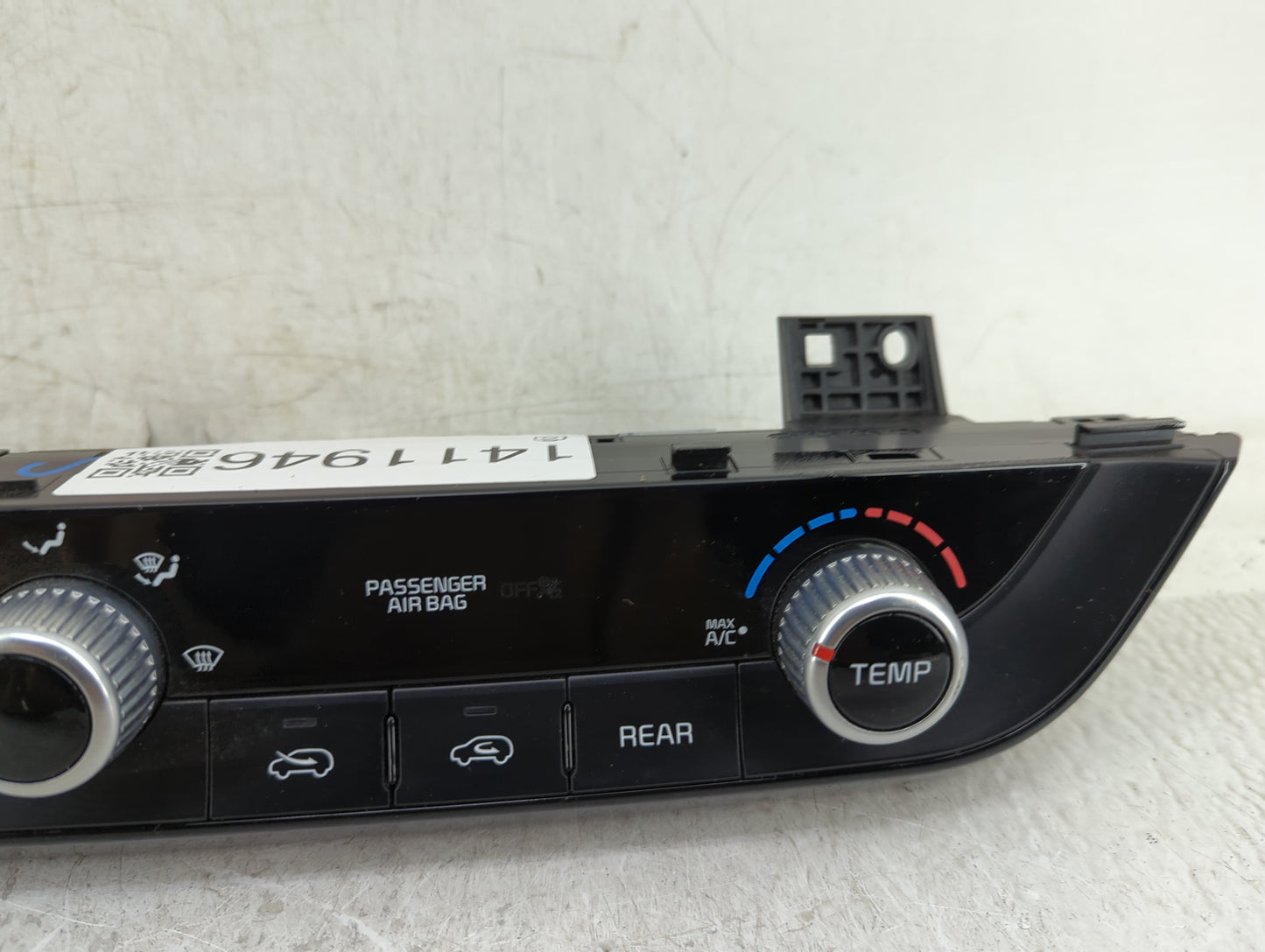 2020-2022 Kia Telluride Climate Control Module Temperature AC/Heater Replacement P/N:97250-S9000 Fits Fits 2020 2021 2022 OE