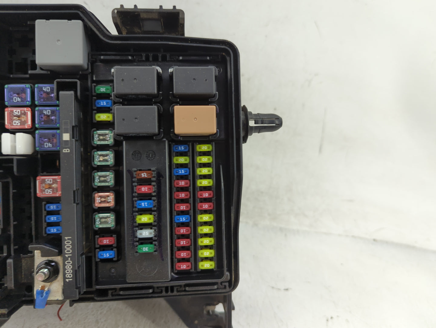 2020-2022 Kia Telluride Fusebox Fuse Box Panel Relay Module P/N:91956-S9010 Fits Fits 2020 2021 2022 OEM Used Auto Parts - O