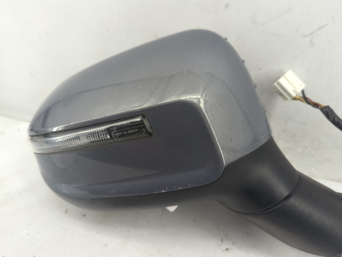 2020-2022 Kia Telluride Passenger Side View Mirror - Right Door Mirror OEM Used - Oemusedautoparts1.com