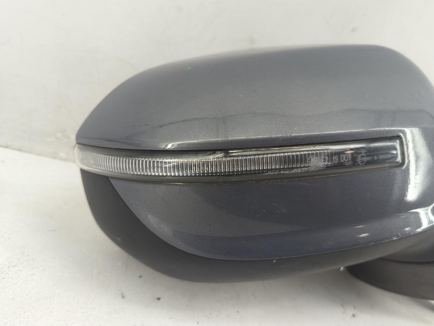 2020-2022 Kia Telluride Passenger Side View Mirror - Right Door Mirror OEM Used - Oemusedautoparts1.com