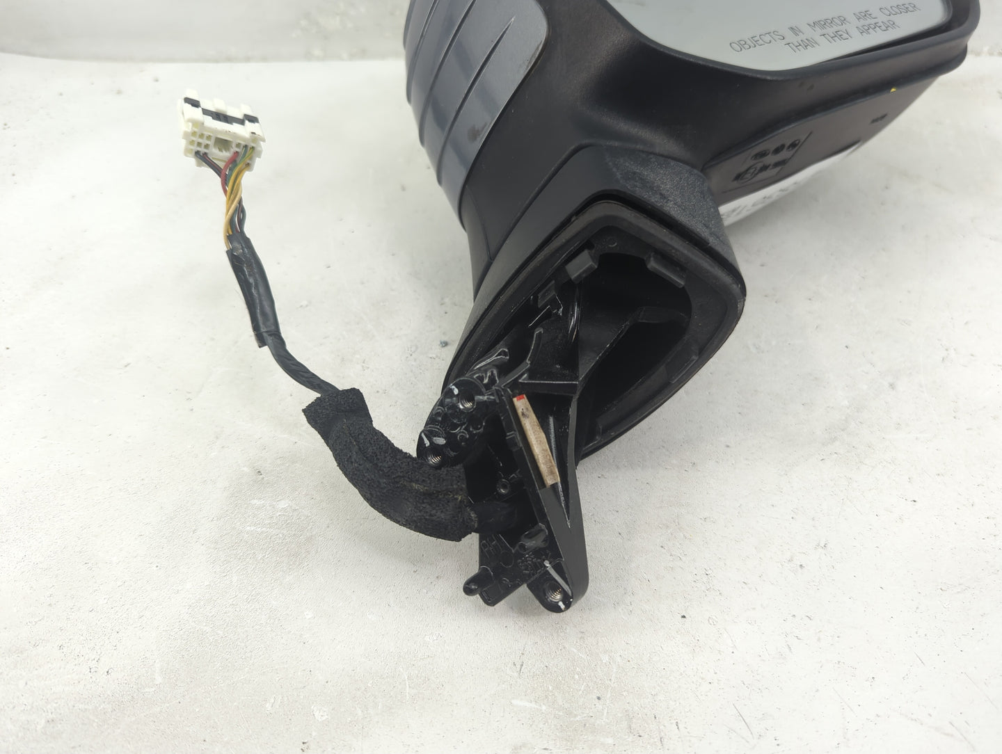 2020-2022 Kia Telluride Passenger Side View Mirror - Right Door Mirror OEM Used - Oemusedautoparts1.com