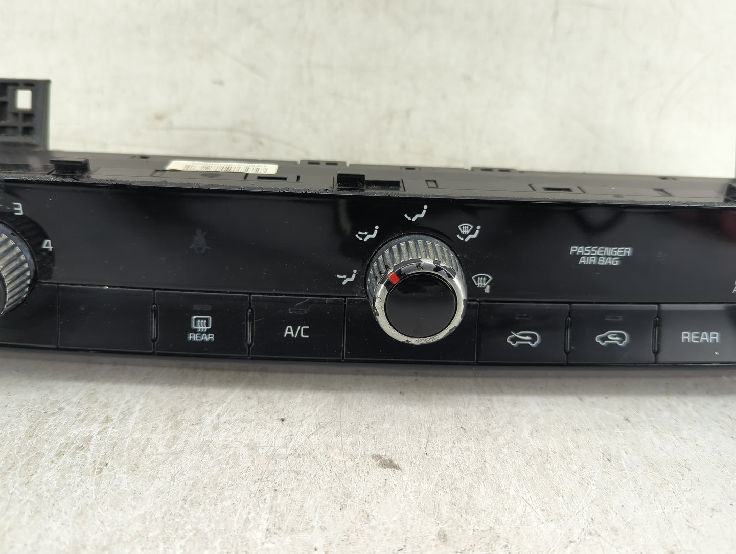 2020-2022 Kia Telluride Climate Control Module Temperature AC/Heater Replacement P/N:97250-S9000 Fits Fits 2020 2021 2022 OE