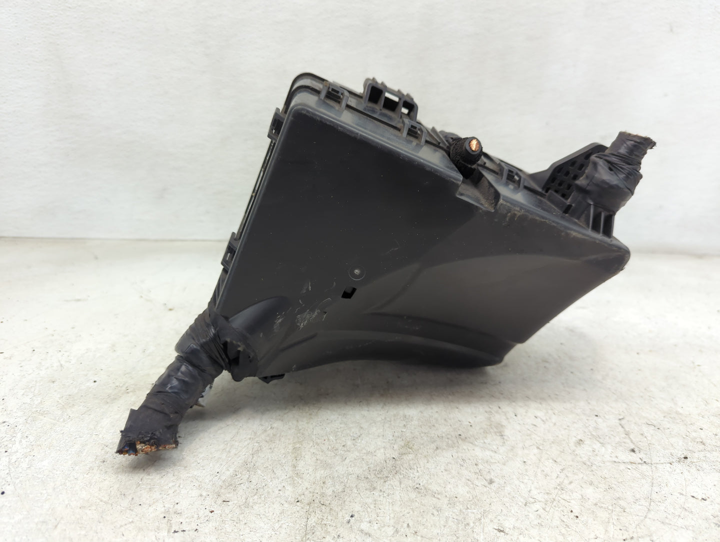 2020-2022 Kia Telluride Fusebox Fuse Box Panel Relay Module P/N:91210S9130QA 18980-10001 Fits Fits 2020 2021 2022 OEM Used A