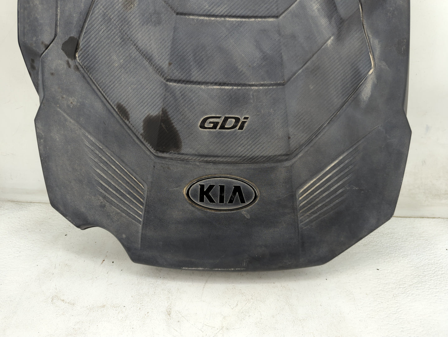 2020 Kia Telluride Engine Cover Black - Oemusedautoparts1.com