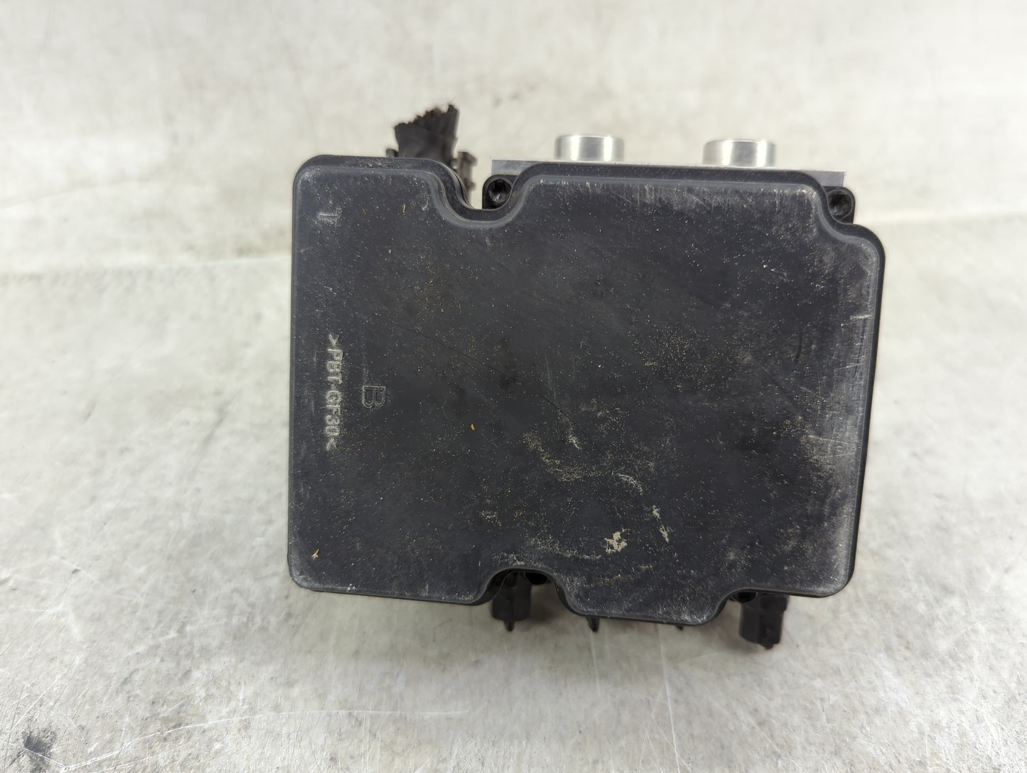 2020-2022 Kia Telluride ABS Pump Control Module Replacement P/N:S9589-32840 Fits Fits 2020 2021 2022 OEM Used Auto Parts - O
