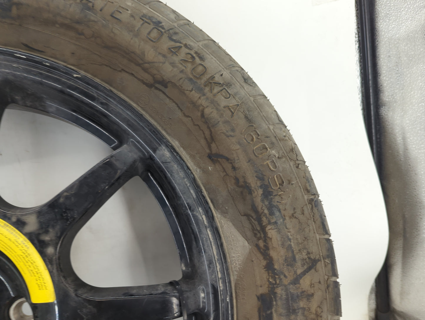 2020 Kia Telluride Spare Donut Tire Wheel Rim Oem - Oemusedautoparts1.com