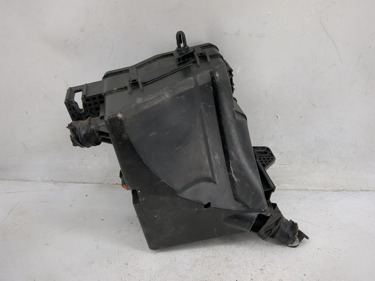 2020-2022 Kia Telluride Fusebox Fuse Box Panel Relay Module P/N:91956-S9020 18980-10001 Fits Fits 2020 2021 2022 OEM Used Au