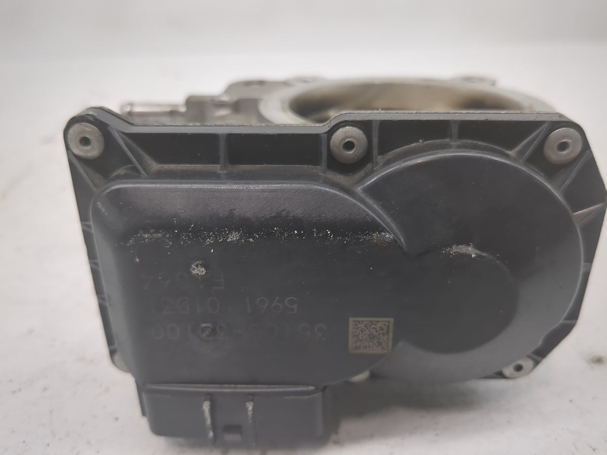 2020-2022 Kia Telluride Throttle Body P/N:35100-3CAC0 F1064 Fits Fits 2017 2018 2019 2020 2021 2022 OEM Used Auto Parts - Oe