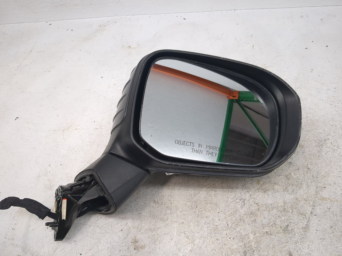 2020-2022 Kia Telluride Passenger Side View Mirror - Right Door Mirror OEM Used - Oemusedautoparts1.com