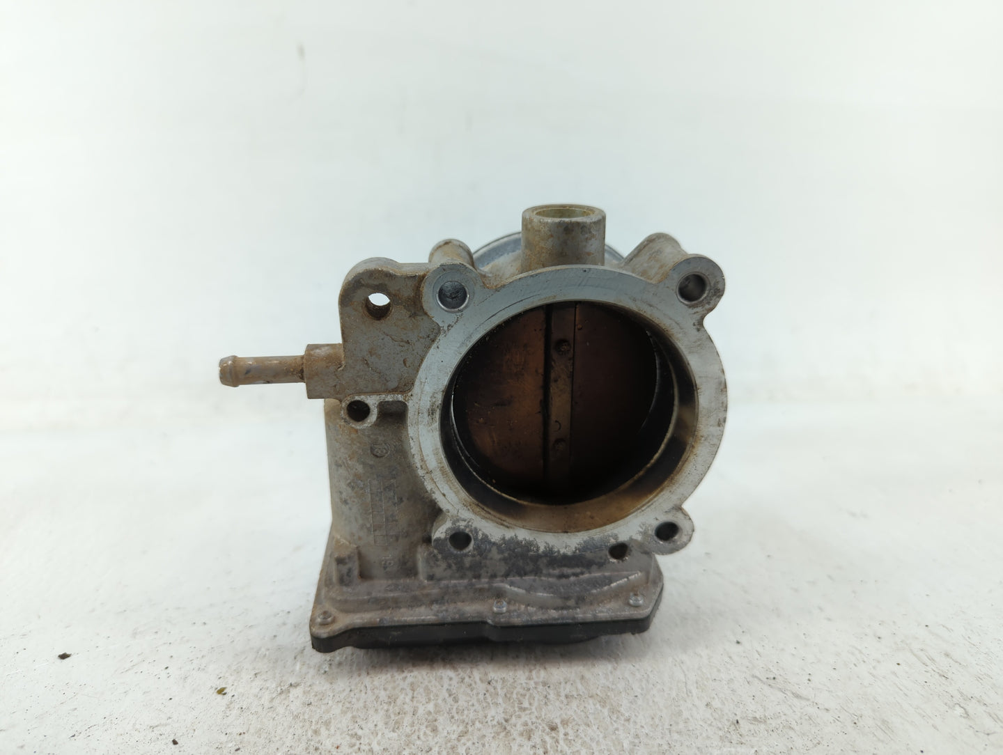 2020-2022 Kia Telluride Throttle Body P/N:35100-3L100 35100-3B100 Fits Fits 2017 2018 2019 2020 2021 2022 OEM Used Auto Part