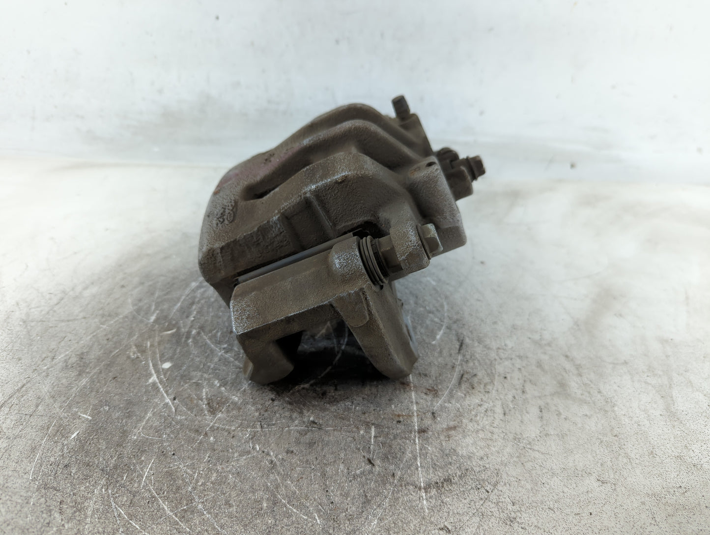 2020-2022 Kia Telluride Front Passenger Right Brake Caliper - Oemusedautoparts1.com