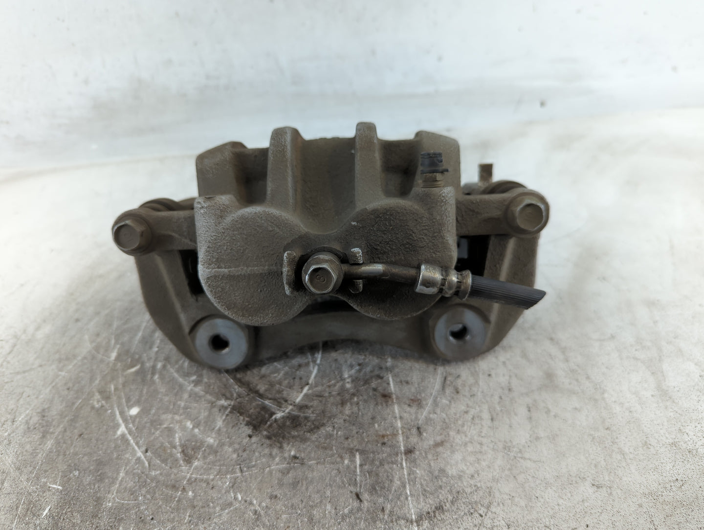 2020-2022 Kia Telluride Front Passenger Right Brake Caliper - Oemusedautoparts1.com