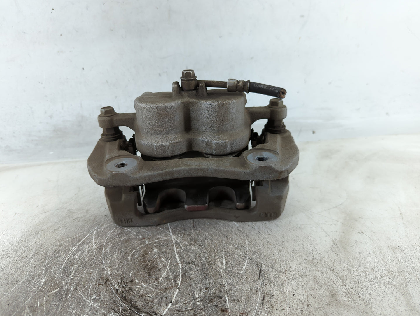2020-2022 Kia Telluride Front Passenger Right Brake Caliper 699561 - Oemusedautoparts1.com