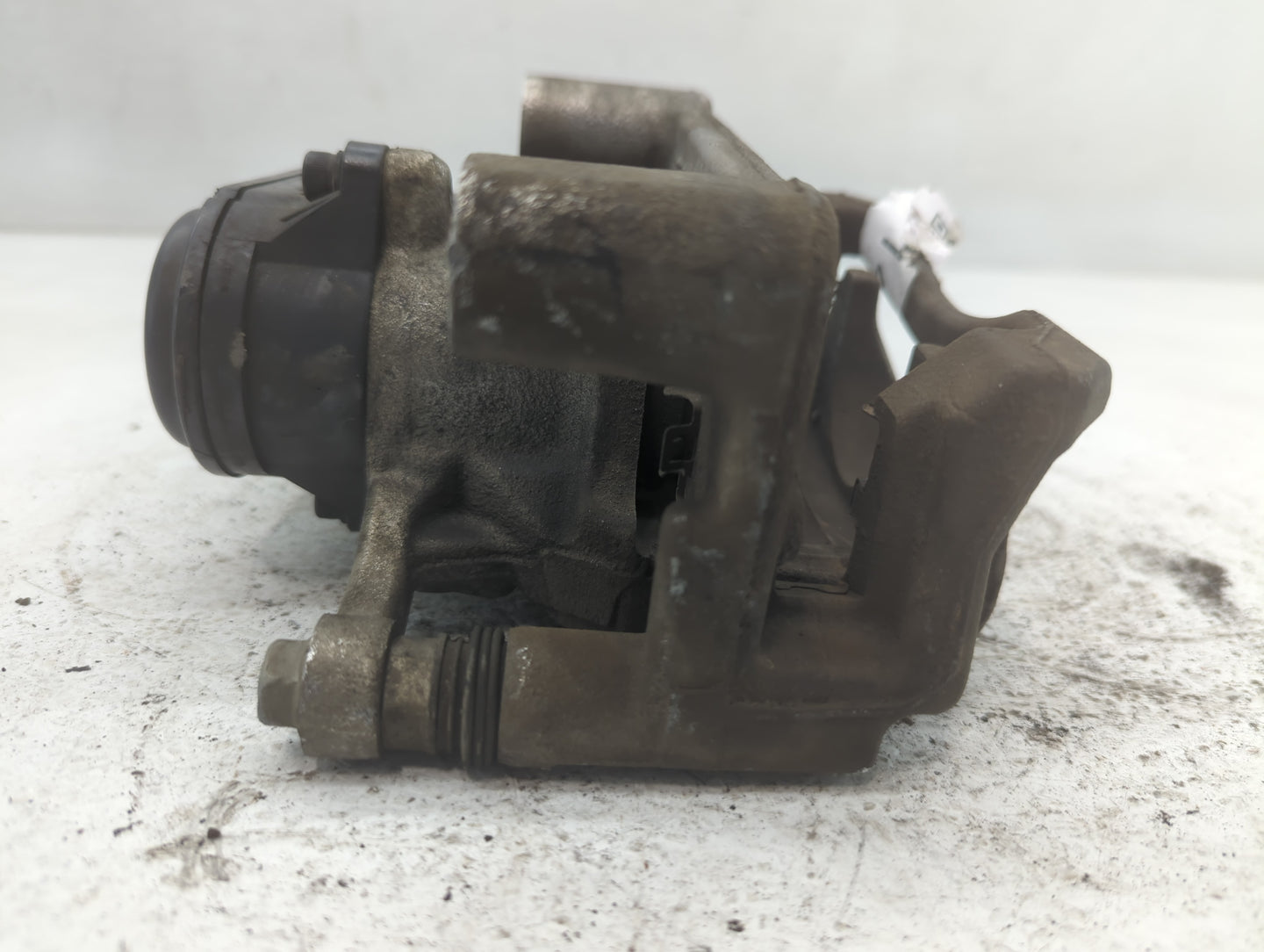 2020-2022 Kia Telluride Front Passenger Right Brake Caliper 701434 - Oemusedautoparts1.com