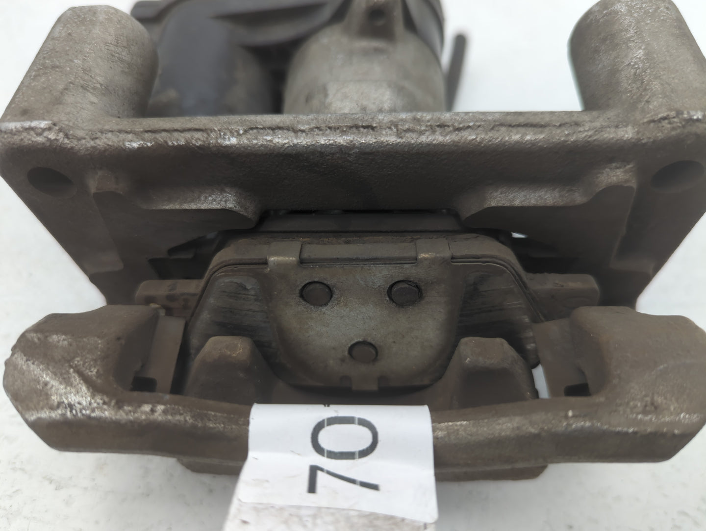 2020-2022 Kia Telluride Front Passenger Right Brake Caliper 701503 - Oemusedautoparts1.com