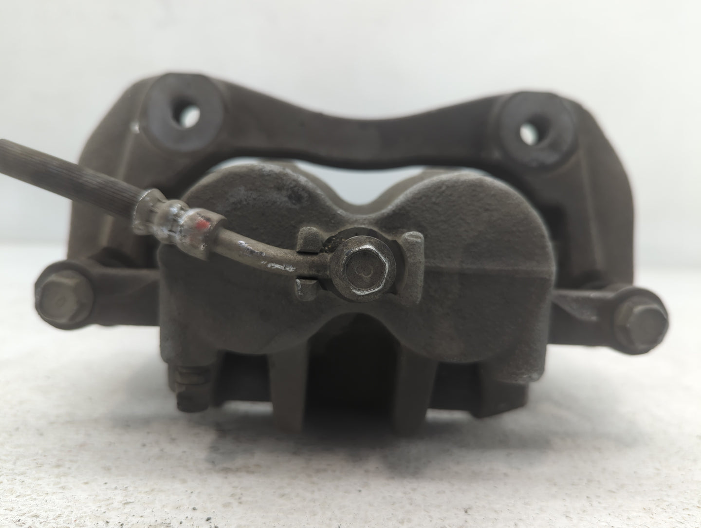 2020-2022 Kia Telluride Front Driver Left Brake Caliper - Oemusedautoparts1.com