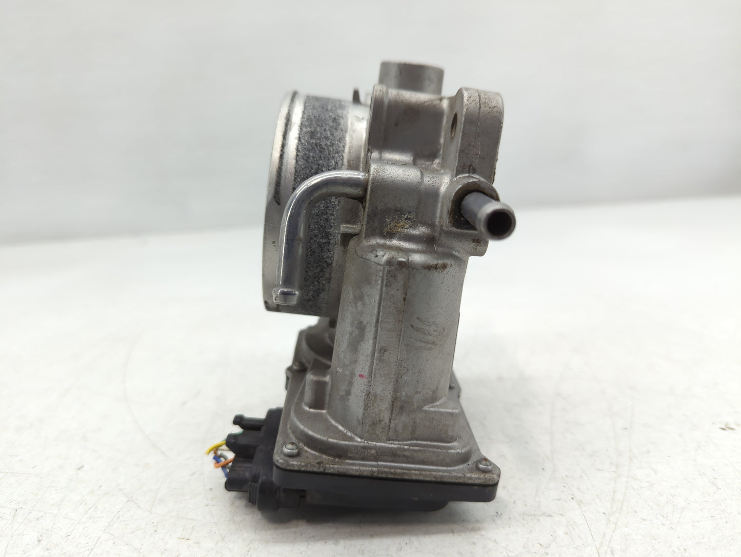 2020-2022 Kia Telluride Throttle Body P/N:35100-3L100 Fits Fits 2017 2018 2019 2020 2021 2022 OEM Used Auto Parts - Oemuseda