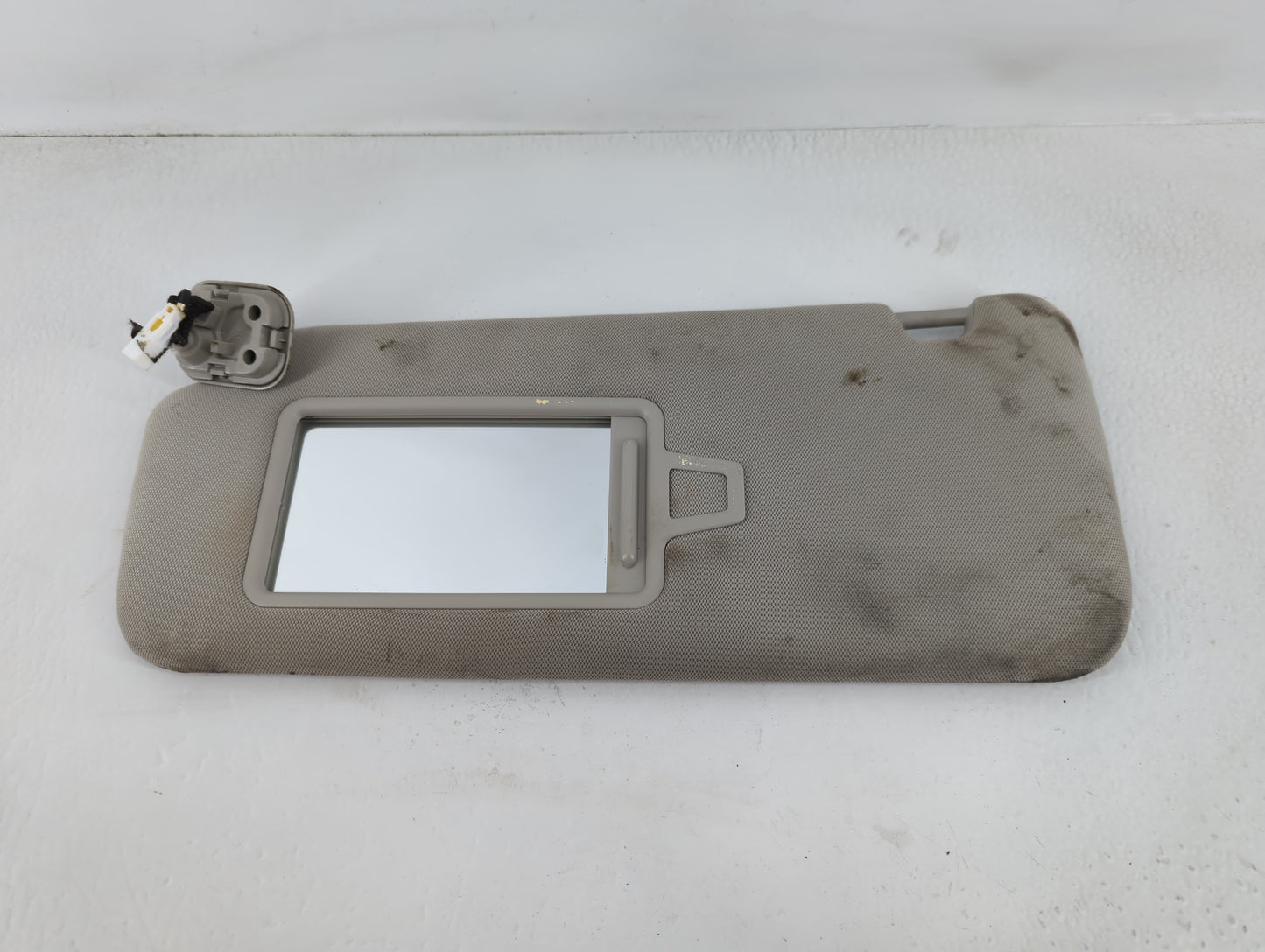 2020-2022 Kia Telluride Sun Visor Shade Replacement Driver Left Mirror Fits Fits 2020 2021 2022 OEM Used Auto Parts - Oemuse