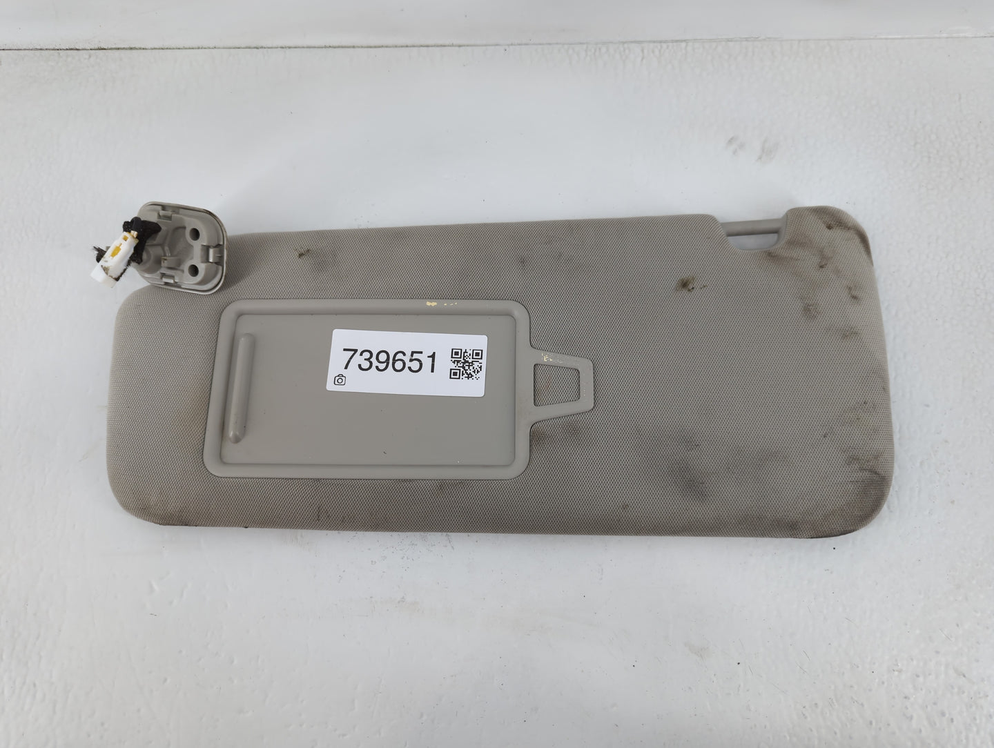 2020-2022 Kia Telluride Sun Visor Shade Replacement Driver Left Mirror Fits Fits 2020 2021 2022 OEM Used Auto Parts - Oemuse