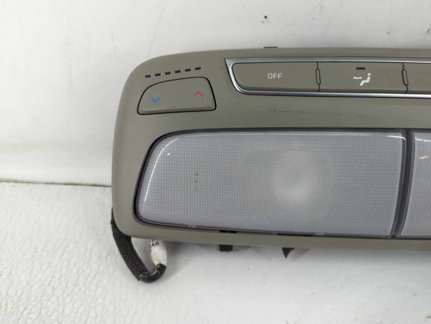 2020-2022 Kia Telluride Overhead Roof Console 798158 - Oemusedautoparts1.com