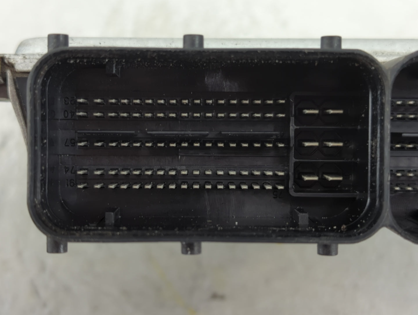 2020 Kia Telluride PCM Engine Control Computer ECU ECM PCU OEM P/N:92920239 19801500, 39199-3L000 Fits OEM Used Auto Parts -