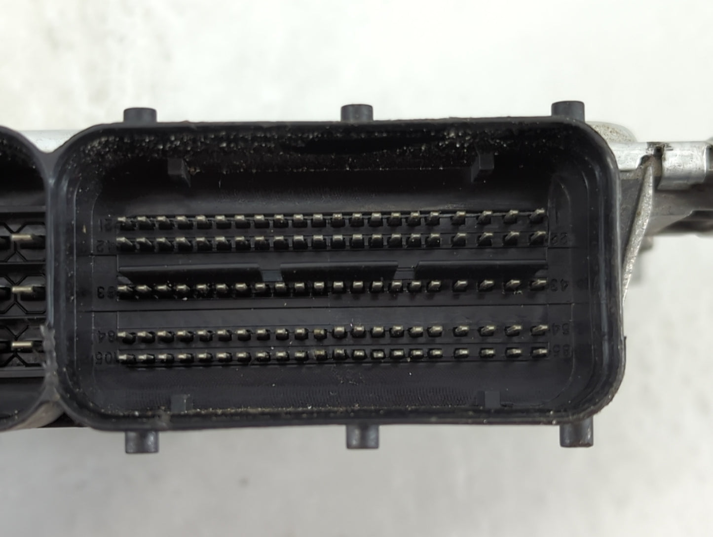 2020 Kia Telluride PCM Engine Control Computer ECU ECM PCU OEM P/N:01570899 19801501, 39199-3L000 Fits OEM Used Auto Parts -