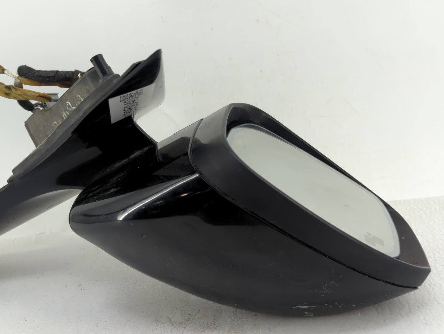 2020 Land Rover Discovery Driver Side View Mirror - Left Door Mirror OEM Used - Oemusedautoparts1.com