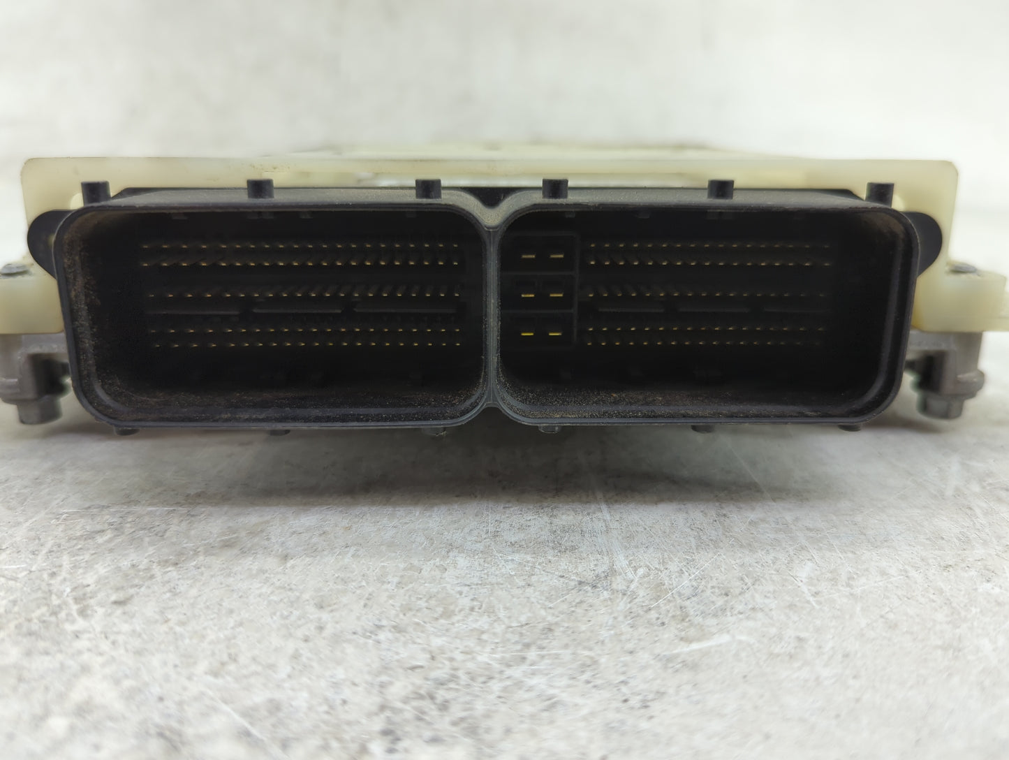2020 Land Rover Discovery Sport PCM Engine Control Computer ECU ECM PCU OEM P/N:HX73-14C568-BC 0261S22376 Fits OEM Used Auto