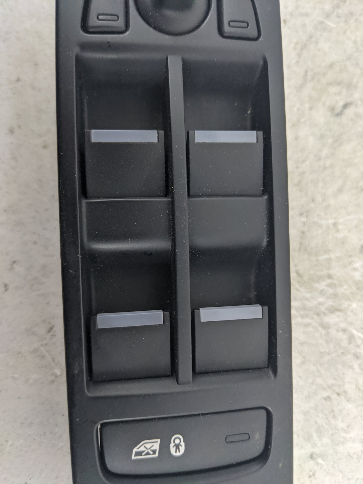 2015-2019 Land Rover Discovery Sport Master Power Window Switch Replacement Driver Side Left P/N:FK72-14540-AD Fits OEM Used