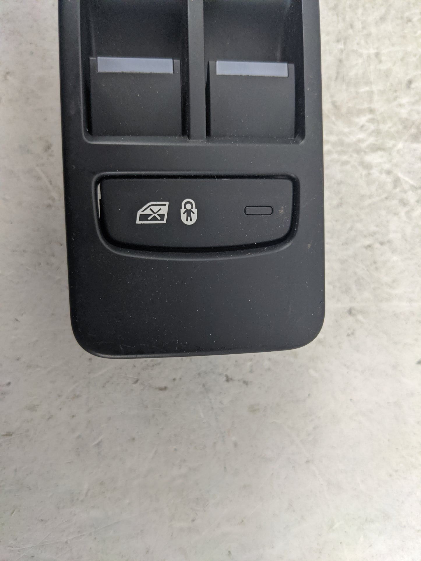 2015-2019 Land Rover Discovery Sport Master Power Window Switch Replacement Driver Side Left P/N:FK72-14540-AD Fits OEM Used