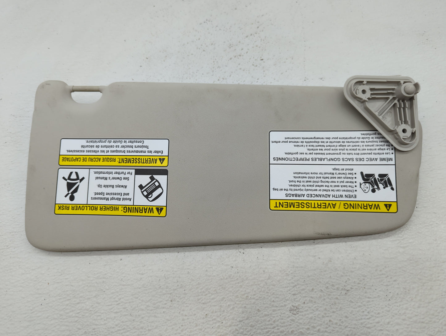 2020 Land Rover Discovery Sport Sun Visor Shade Replacement Passenger Right Mirror Fits OEM Used Auto Parts - Oemusedautopar