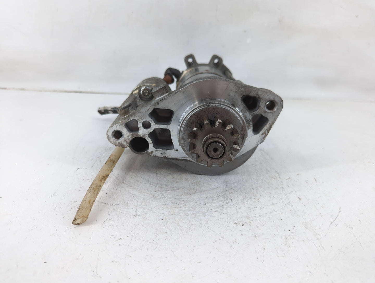 2015-2020 Land Rover Range Rover Car Starter Motor Solenoid OEM P/N:FPLA-11001-AB 438000-1542 Fits OEM Used Auto Parts - Oem