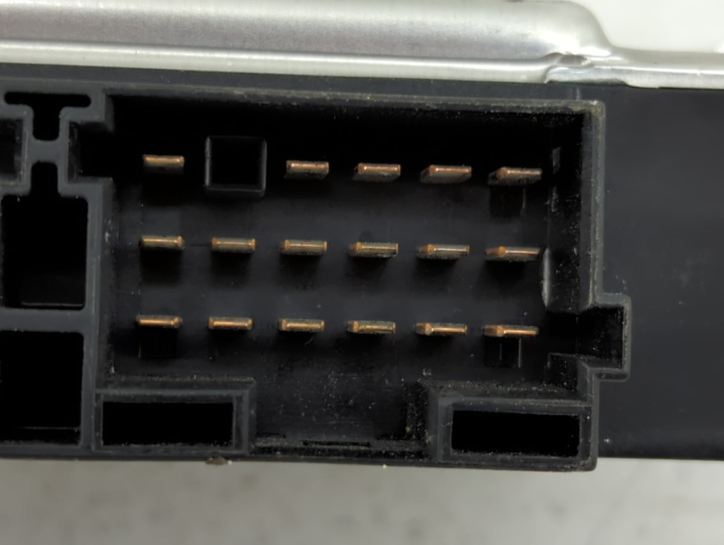 2020 Land Rover Range Rover Chassis Control Module Ccm Bcm Body Control - Oemusedautoparts1.com