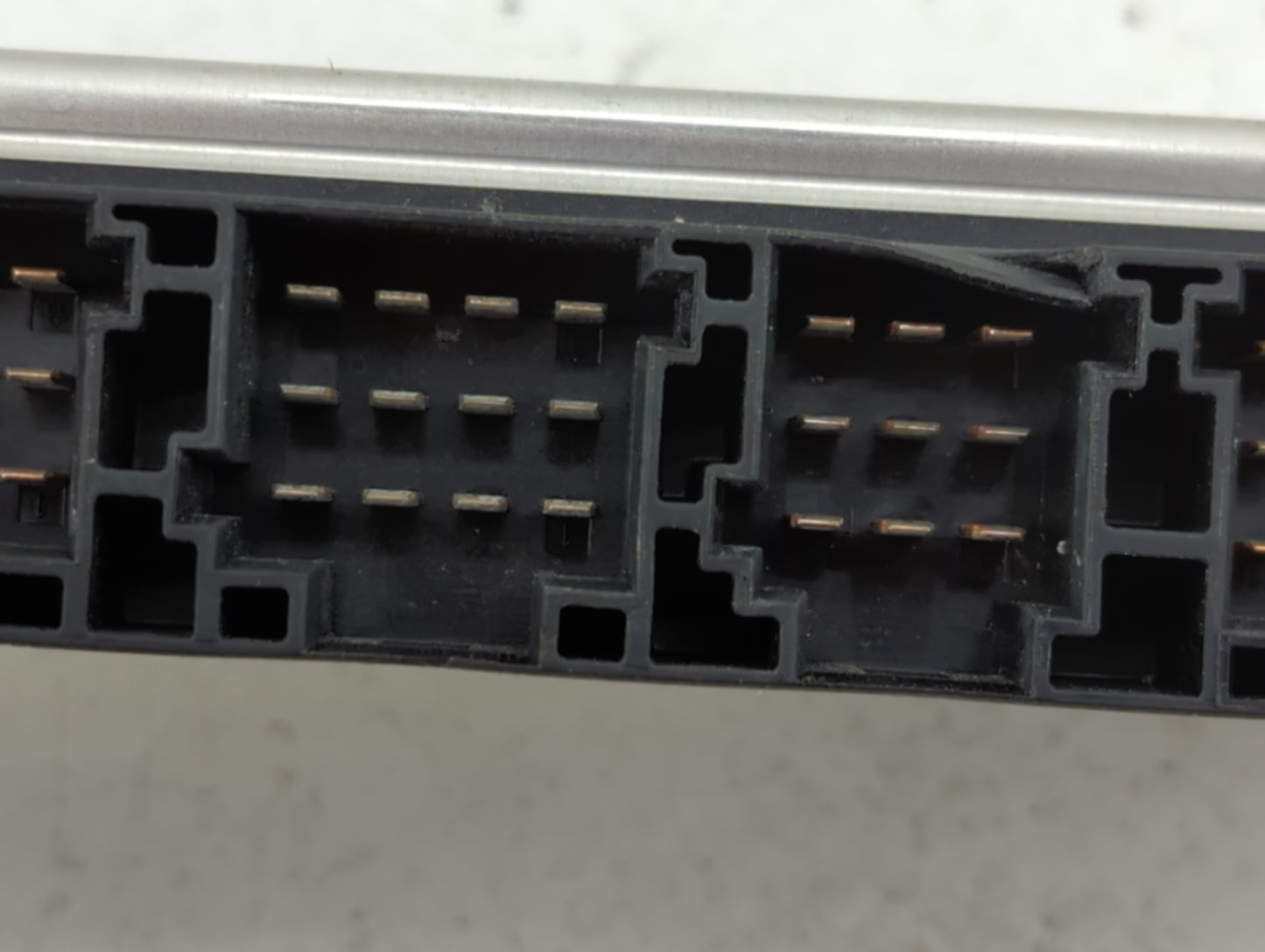2020 Land Rover Range Rover Chassis Control Module Ccm Bcm Body Control - Oemusedautoparts1.com