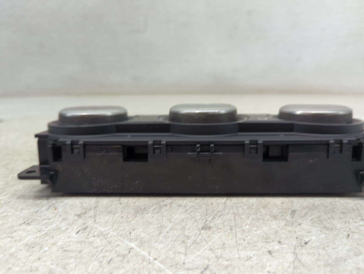 2020 Land Rover Range Rover Sport Climate Control Module Temperature AC/Heater Replacement P/N:HY32-18D687-LD DH9WD Fits OEM