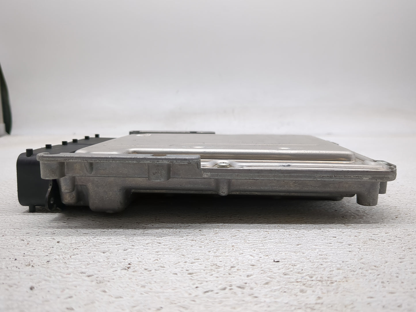 2020 Land Rover Velar PCM Engine Control Computer ECU ECM PCU OEM P/N:HPLA-14C568-TB 0261S13504 Fits Fits 2017 2018 2019 OEM