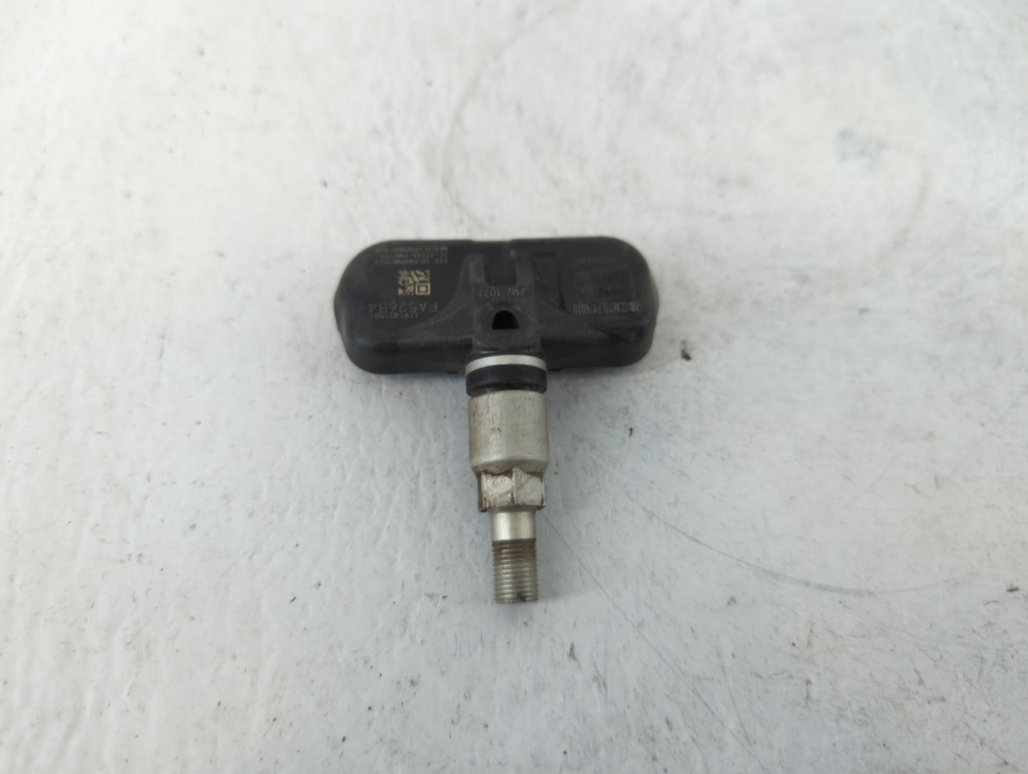 2020 Lexus Gs350 Tire Pressure Monitoring System Sensor Tpms - Oemusedautoparts1.com