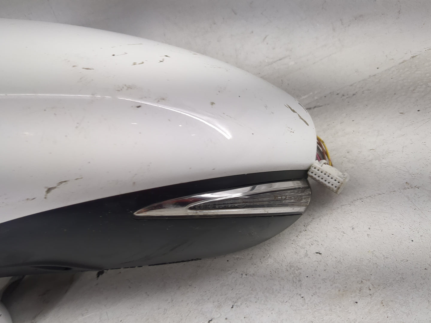 2016-2019 Lexus Is300 Driver Side View Mirror - Left Door Mirror OEM Used - Oemusedautoparts1.com
