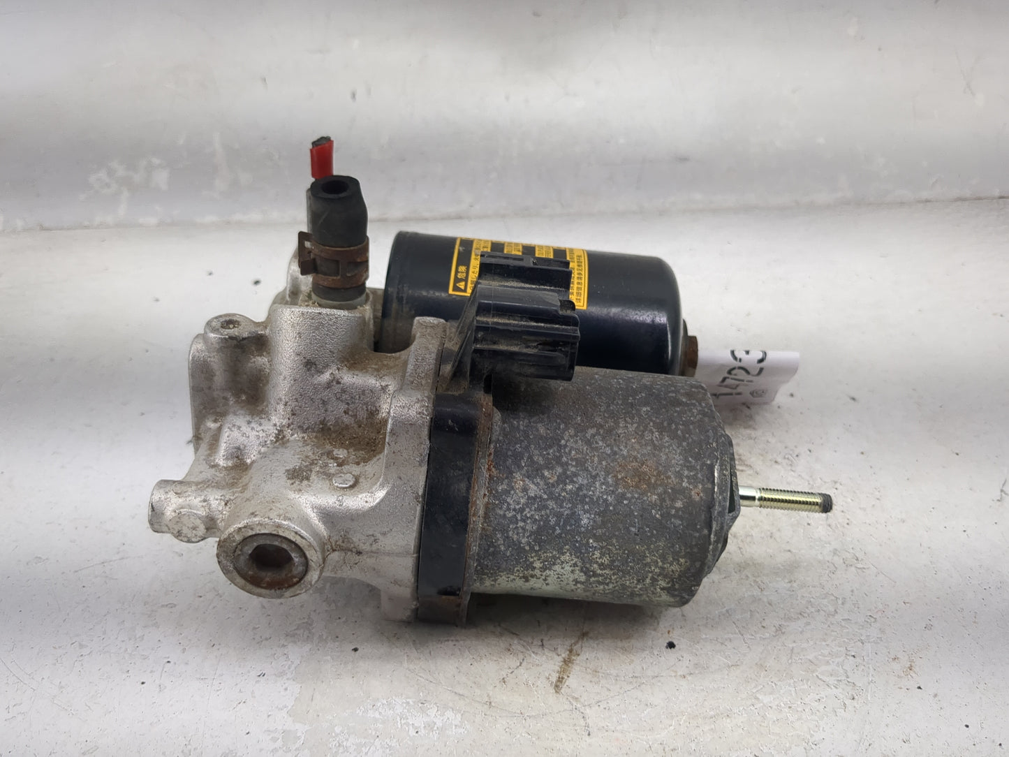 2020 Lexus Lx570 Air Suspension Pump - Oemusedautoparts1.com