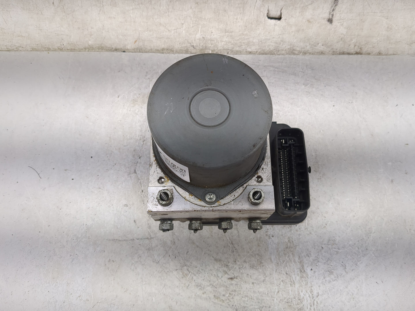 2020 Lexus Nx300 ABS Pump Control Module Replacement P/N:44540-78090 89541-78090 Fits OEM Used Auto Parts - Oemusedautoparts