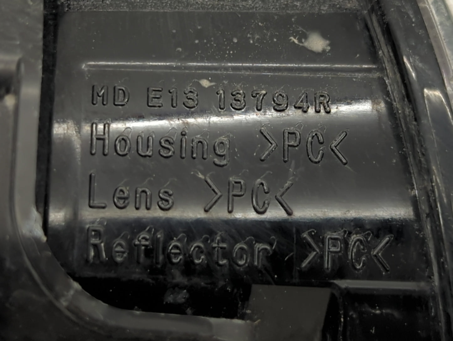 2020 Lexus Nx300 Passenger Right Oem Front Light Lamp - Oemusedautoparts1.com